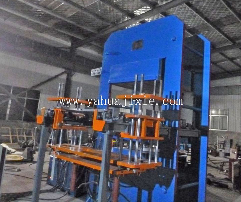 帶自動頂出框式硫化機